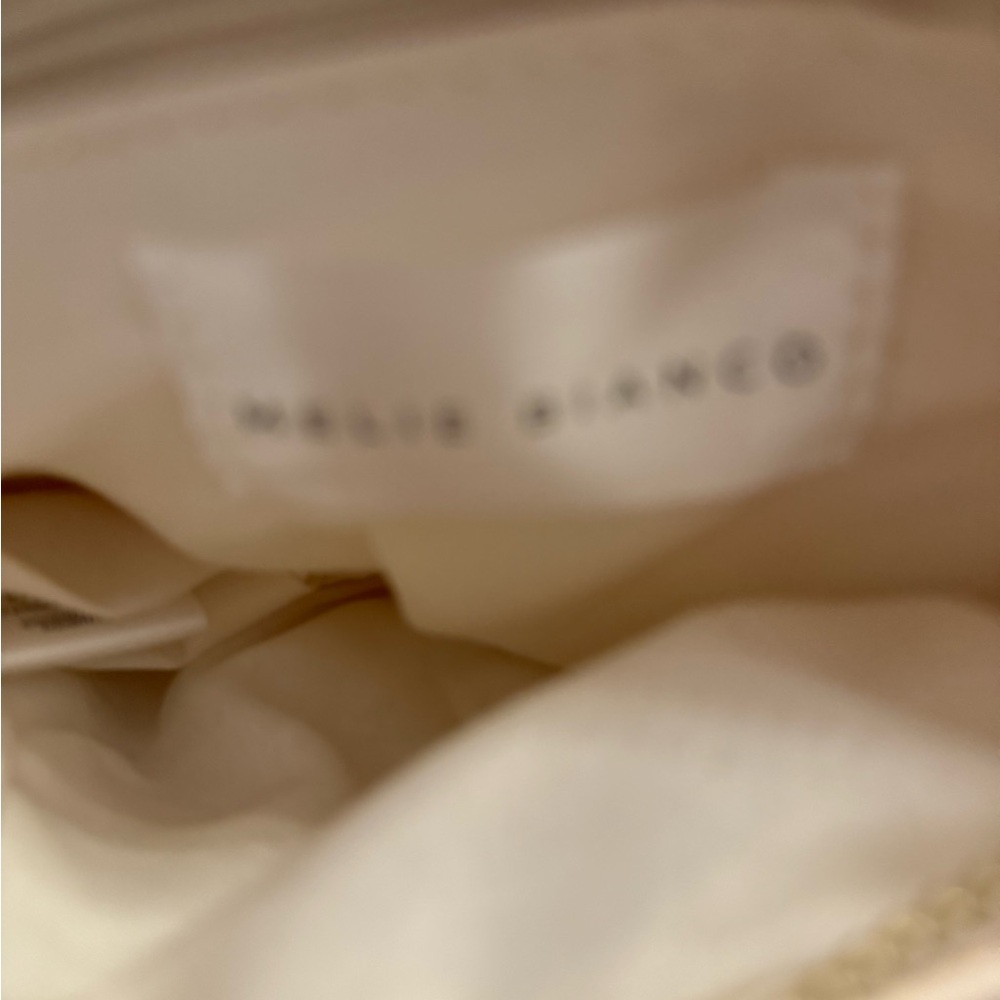 Cream Mini Bag with Twisted Handle and Soft Slouchy Design NWOT’s! - Picture 4 of 4